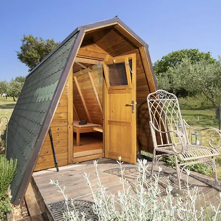 House Olive - Ground Floor House For 2 People With Private Near Medulin Villa